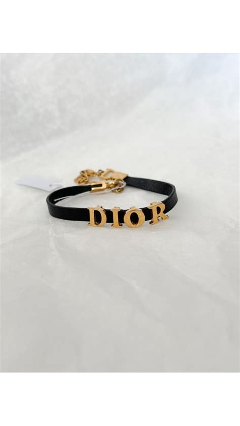 dior armband frauen|dior schriftzug armband.